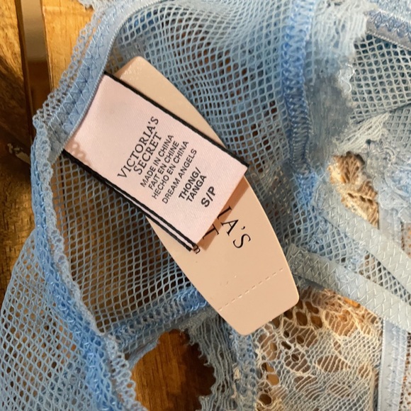 VS Victoria’s Secret light blue lacy thong NWT new with tags size Small - Picture 3 of 4